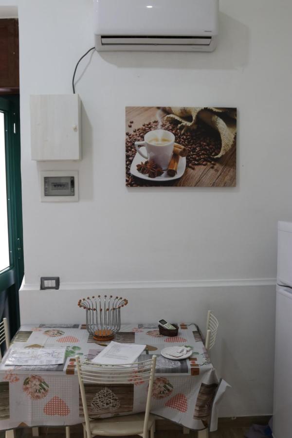 Flaviogioia Apartment เนเปิลส์ ภายนอก รูปภาพ