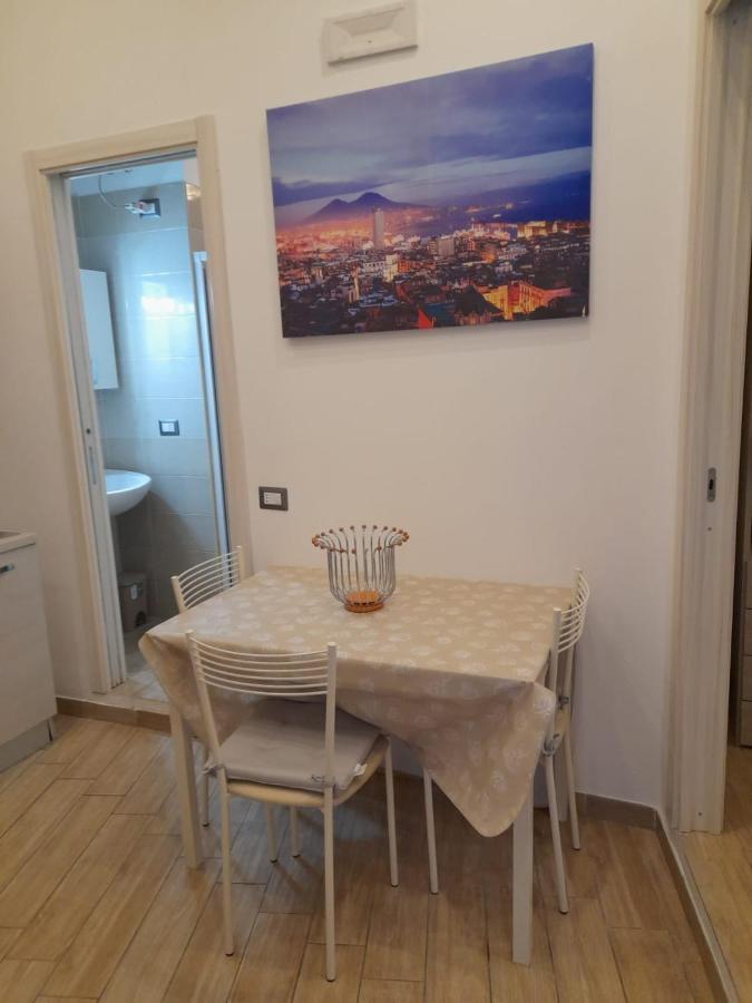Flaviogioia Apartment เนเปิลส์ ภายนอก รูปภาพ