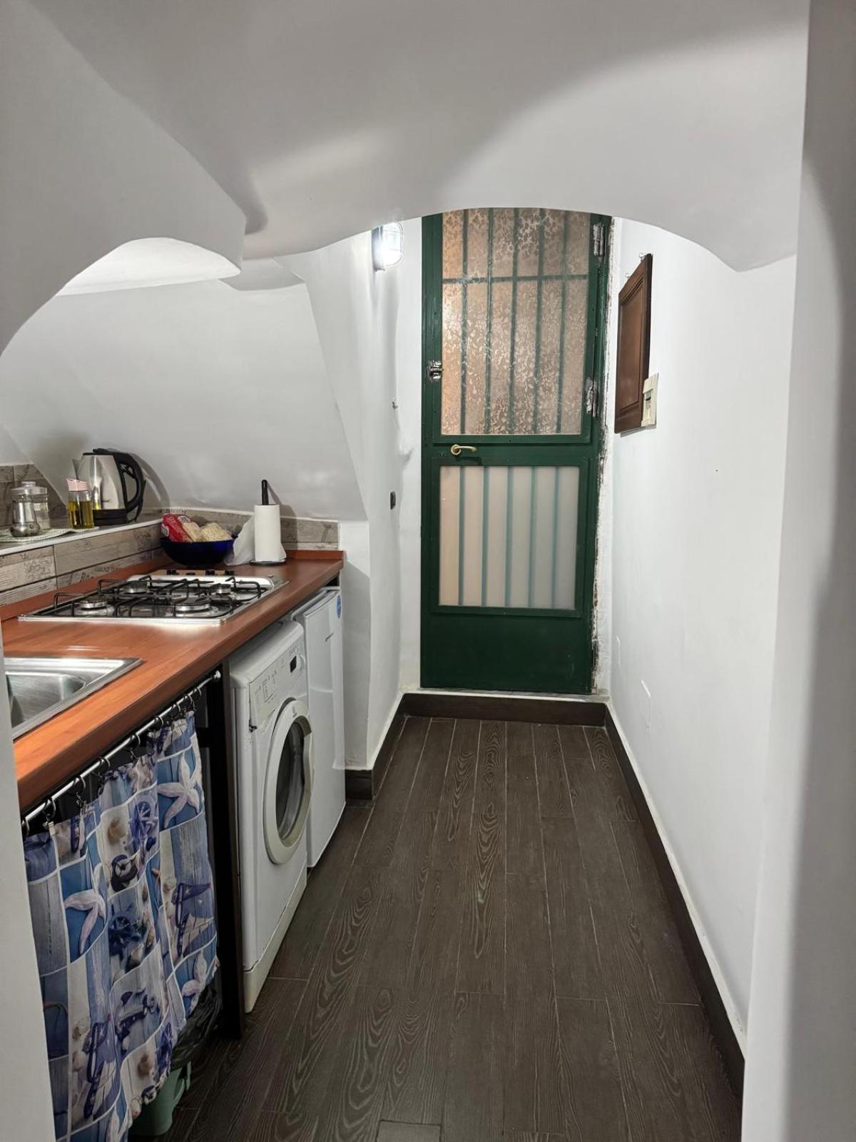 Flaviogioia Apartment เนเปิลส์ ภายนอก รูปภาพ