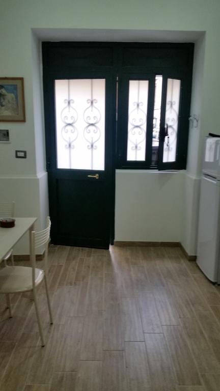 Flaviogioia Apartment เนเปิลส์ ภายนอก รูปภาพ